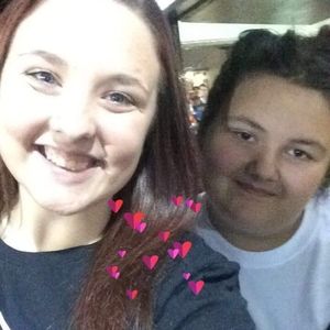 Meet your Posher, Amelia